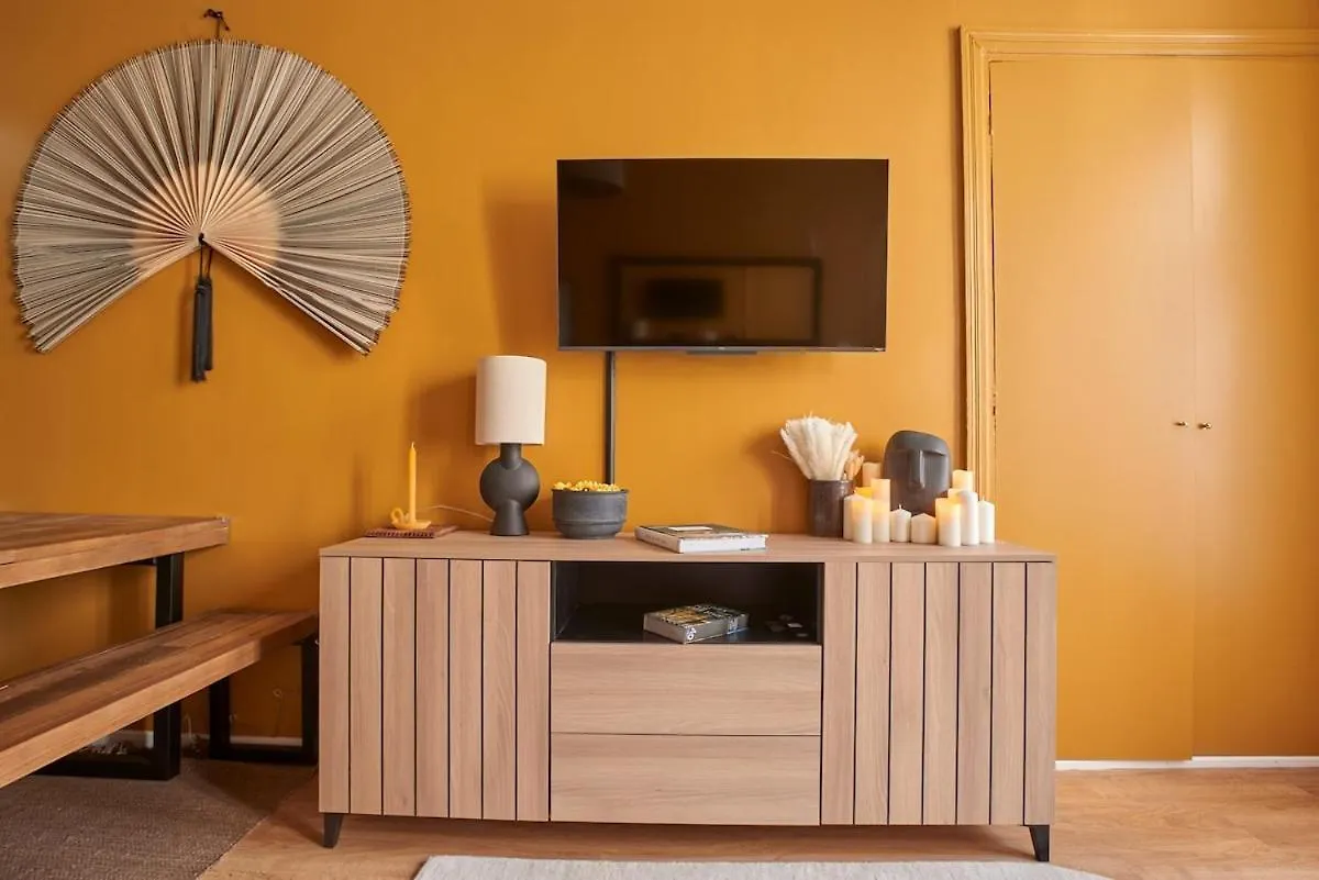 Lovely Flat Marais - Orange باريس 0*,